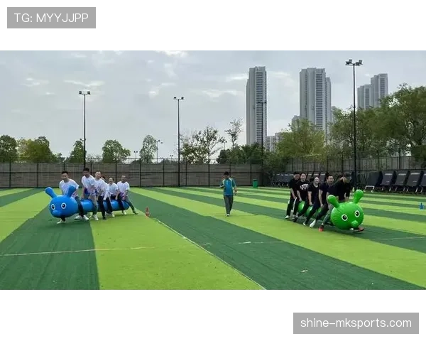 训练营热身如火如荼，年轻球员稳健表现引关注